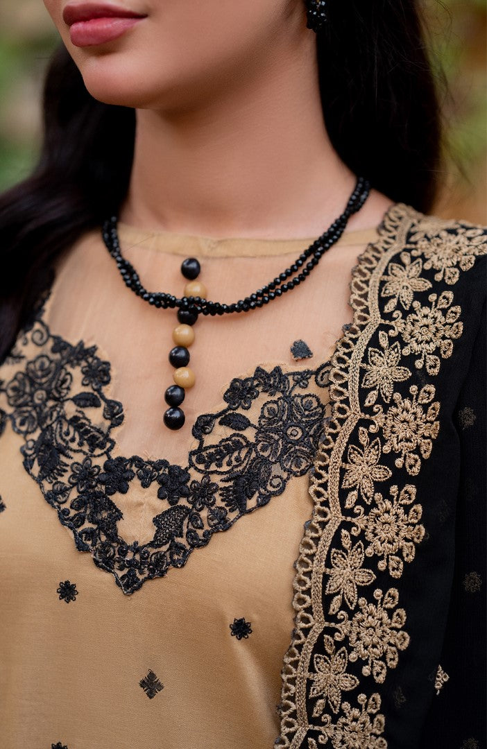 Ready to Wear 3 Piece Embroidered Lawn Suit