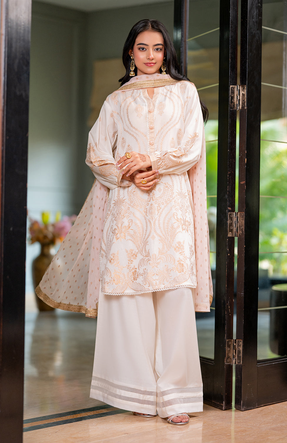 Ready to Wear 3 Piece Banarsi Lawn Formal Suit