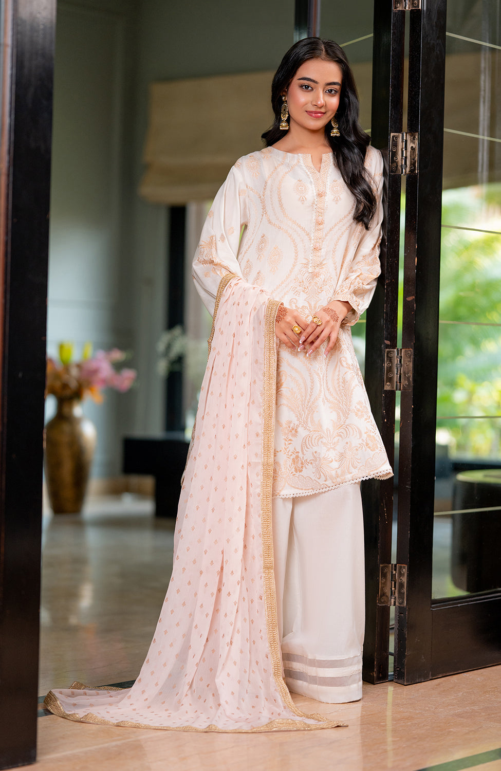 Ready to Wear 3 Piece Banarsi Lawn Formal Suit