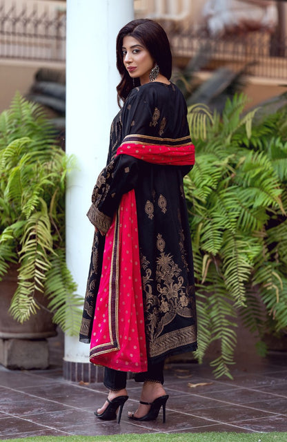 Ready to Wear 3 Piece Banarsi Lawn Formal Suit