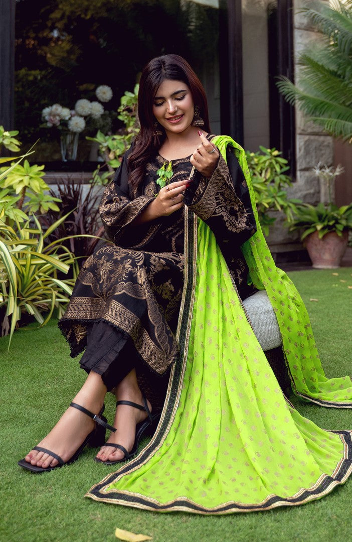 Ready to Wear 3 Piece Banarsi Lawn Formal Suit