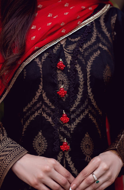 Ready to Wear 3 Piece Banarsi Lawn Formal Suit