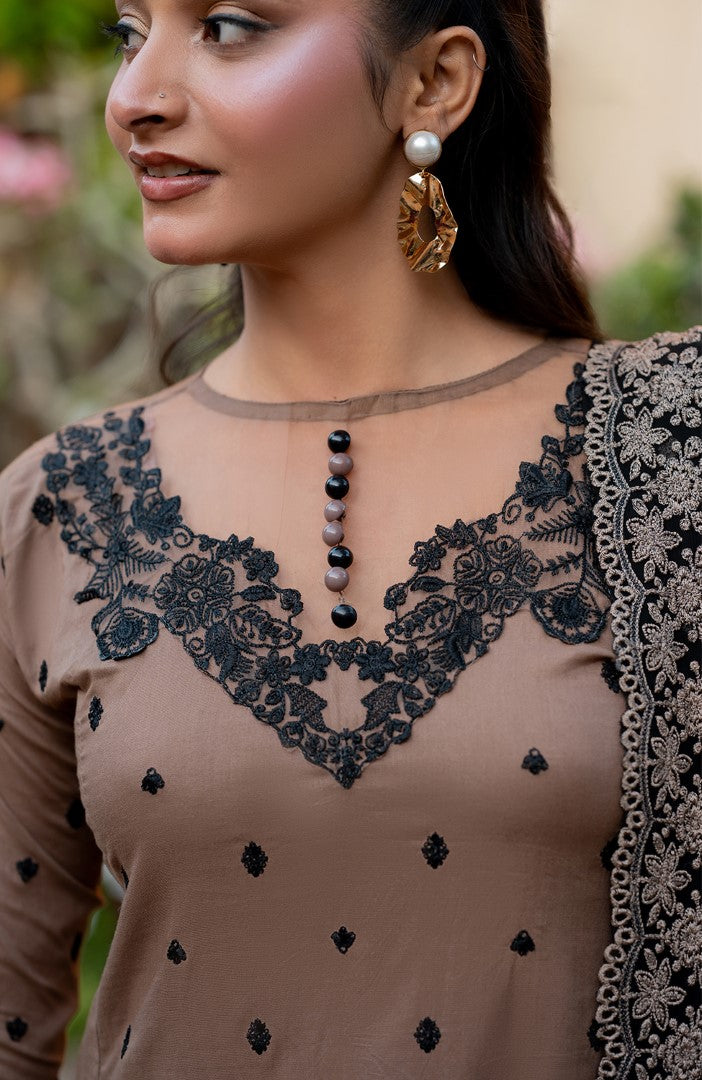Ready to Wear 3 Piece Embroidered Lawn Suit