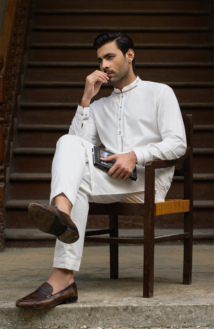 Unstitched Mens Wash n Wear Suit