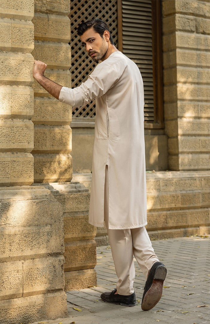 Unstitched Mens Wash n Wear Suit